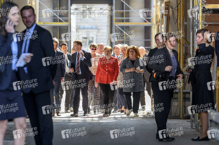 Angela Merkel emfpängt Emmanuel Macron in Berlin