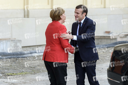 Angela Merkel emfpängt Emmanuel Macron in Berlin