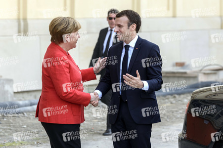 Angela Merkel emfpängt Emmanuel Macron in Berlin