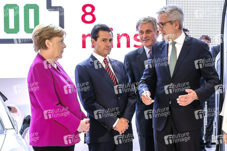 Eröffnungsrundgang der Kanzlerin auf der Hannover Messe 2018