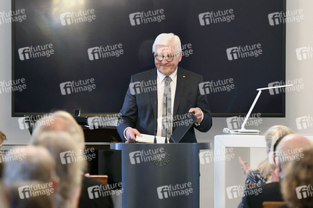 Kulturabend zum 100. Geburtstag von Heinrich Böll in Bonn