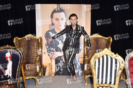 Premiere der 'Julian F.M. Stoeckel & Friends - die Show!' in Berlin