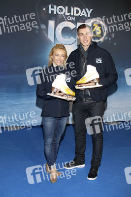 Präsentation der neuen Gaststars von 'Holiday on Ice' in Hamburg