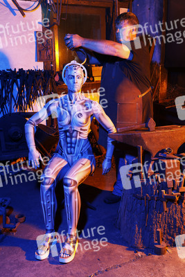 GEEK ART: Menschmaschine / Man-Machine Bodypainting