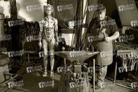 GEEK ART: Menschmaschine / Man-Machine Bodypainting