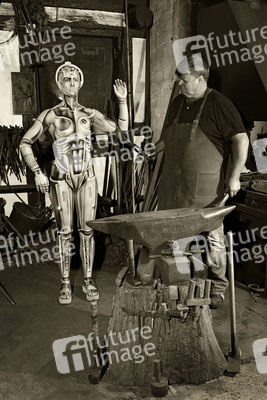 GEEK ART: Menschmaschine / Man-Machine Bodypainting