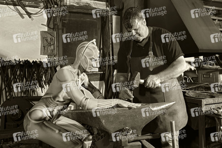 GEEK ART: Menschmaschine / Man-Machine Bodypainting