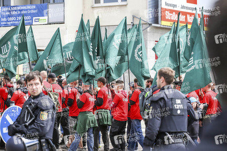 Der III. Weg Aufzug in Chemnitz