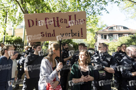 1. Mai Demo im Grunewald in Berlin