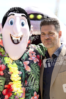 Photocall 'Hotel Transsilvanien 3 - Ein Monster Urlaub' in Cannes