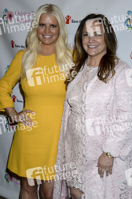 Outstanding Mother Awards 2018 in New York