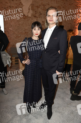 Staffel 2 Premiere 'You Are Wanted' in Berlin