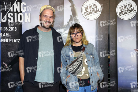 Premiere der Tanzshow 'Flying Illusion' in Berlin