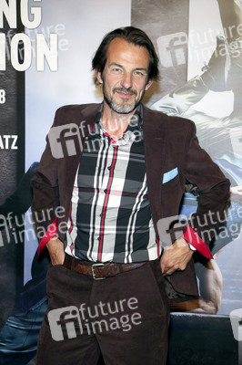 Premiere der Tanzshow 'Flying Illusion' in Berlin
