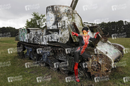 GEEK ART Collection No. 1 - Bodypainting and Transformaking