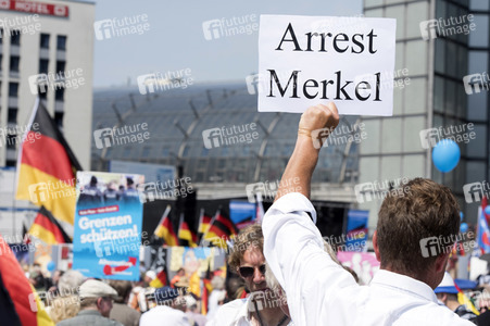 AfD Demo 'Zukunft Deutschland' in Berlin