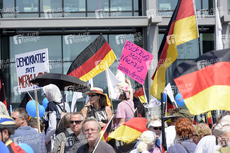 AfD Demo 'Zukunft Deutschland' in Berlin