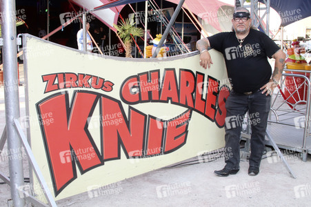 Premiere vom Circus Charles Knie in Hamburg