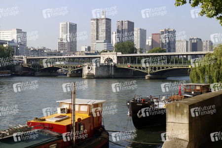 Sightseeing Paris