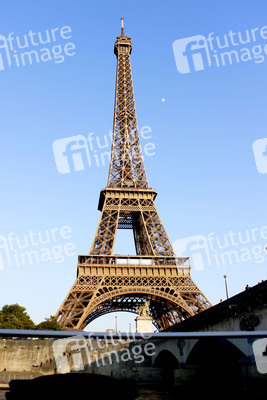 Sightseeing Paris
