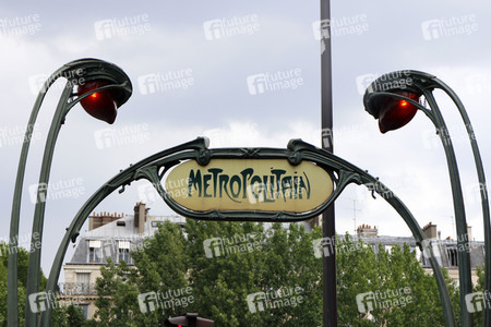Sightseeing Paris