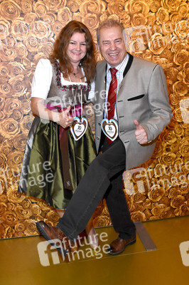 Jubiläumsgala '70 Jahre Faszination Tracht Angermaier' in München