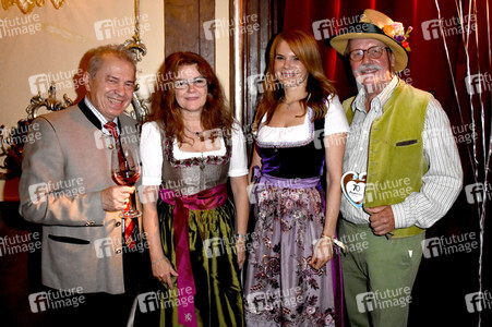 Jubiläumsgala '70 Jahre Faszination Tracht Angermaier' in München