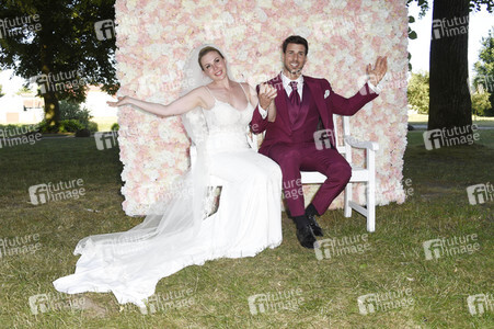 Hochzeit von Leonard Freier und Caona Maron in Wulkow