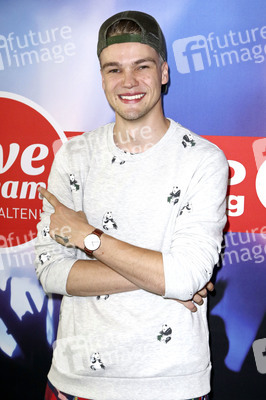 Mikolas Josef in Hamburg