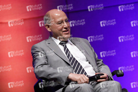 Gregor Gysi auf der 6. phil.cologne in Köln