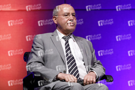 Gregor Gysi auf der 6. phil.cologne in Köln