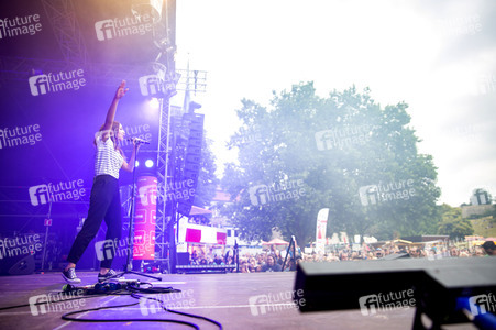 Konzert von Namika in Erfurt