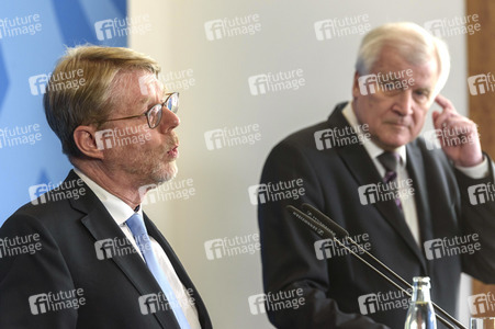 Pressekonferenz zur Neubesetzung der Leitung des BAMF in Berlin