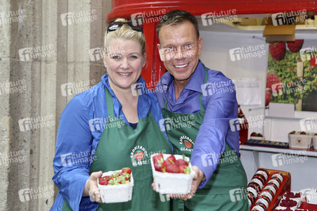 Erdbeer-Charity-Verkauf in Hamburg