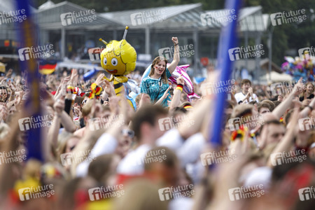 Poldi's Public Viewing Party in Köln