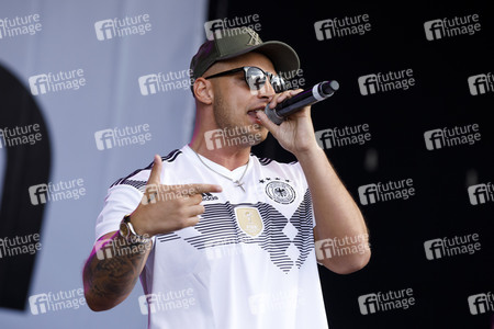 Poldi's Public Viewing Party in Köln