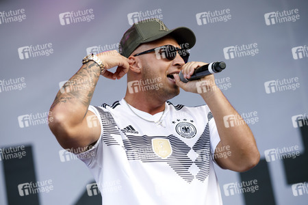 Poldi's Public Viewing Party in Köln