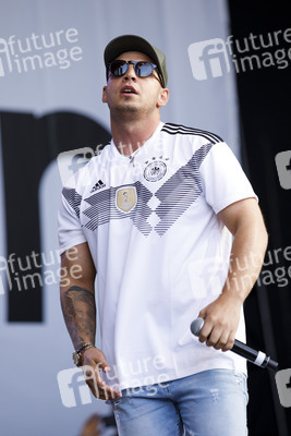 Poldi's Public Viewing Party in Köln