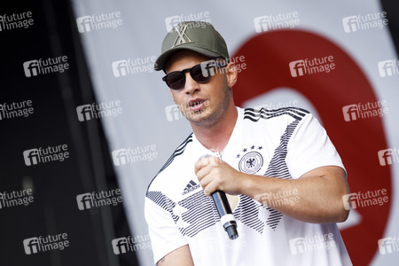 Poldi's Public Viewing Party in Köln