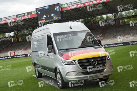 Exklusive VIP-Premiere des neuen Mercedes Sprinter in Berlin