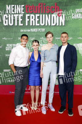 Filmpremiere 'Meine teuflisch gute Freundin' in Köln