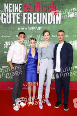 Filmpremiere 'Meine teuflisch gute Freundin' in Köln