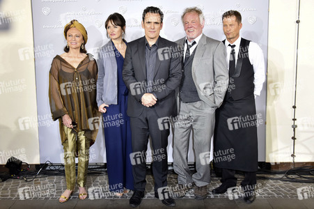 Photocall 'Head Full of Honey' in Berlin