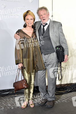 Photocall 'Head Full of Honey' in Berlin