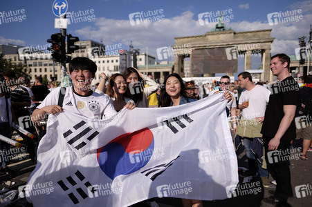 FIFA WM Public Viewing Deutschland gegen Südkorea in Berlin