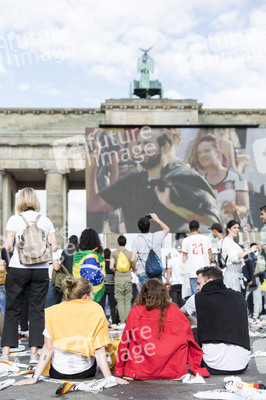 FIFA WM Public Viewing Deutschland gegen Südkorea in Berlin