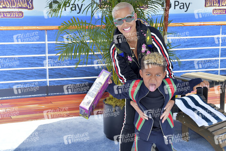 Filmpremiere 'Hotel Transsilvanien 3 - Ein Monster Urlaub' in Los Angeles