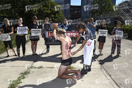 PETA Protest auf der Berlin Fashion Week Spring/Summer 2019