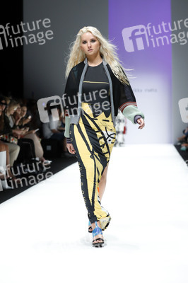 Rebekka Ruétz Fashion Show auf der Berlin Fashion Week Spring/Summer 2019