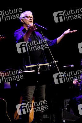 Konzert von Tim Robbins and The Rogues Gallery Band in Karlsbad
